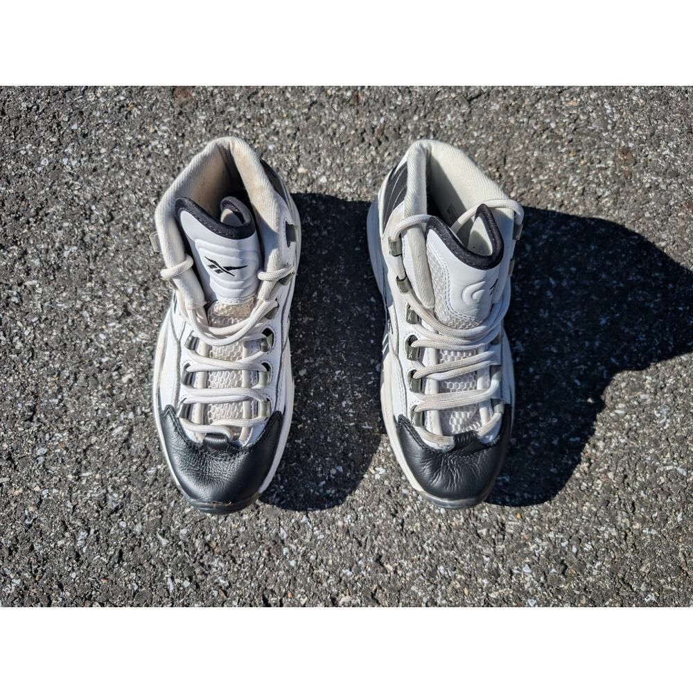 Reebok Question Mid Kids "Why Not US" Size 6 in good condition.